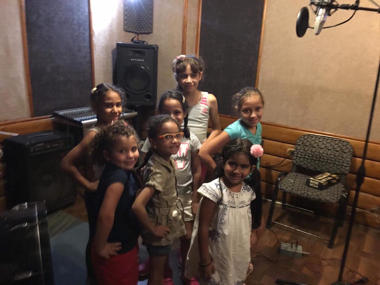 رقم تليفون roots-nursery