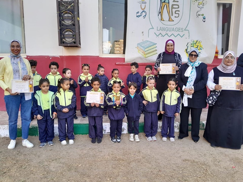 Egyptian Pioneer Schools languages Fees