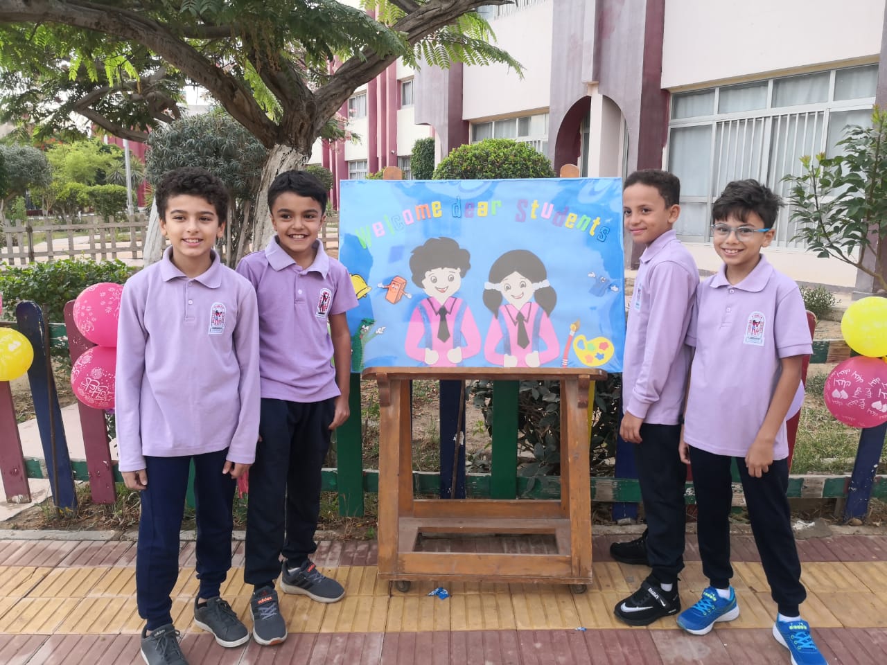 Phone number Egyptian Pioneer Schools languages